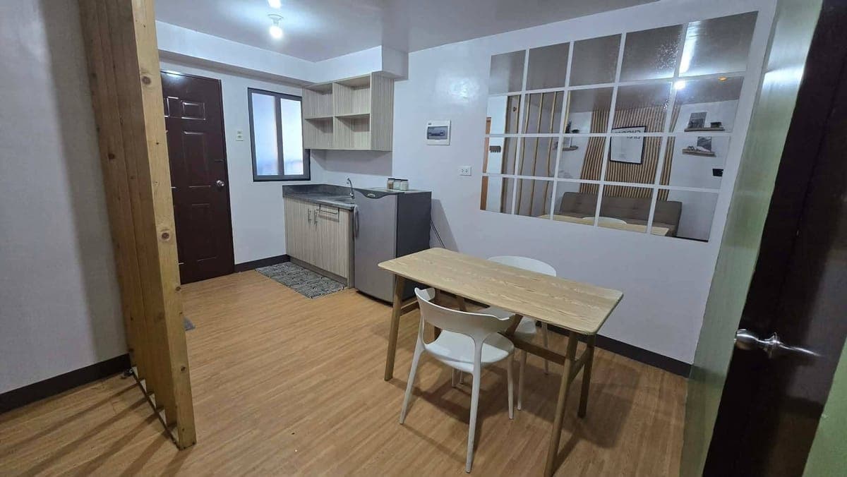 SEMI FURNISHED 2 Bedroom with Balcony “CORNER UNIT” FOR RENT‼️ - photo 7