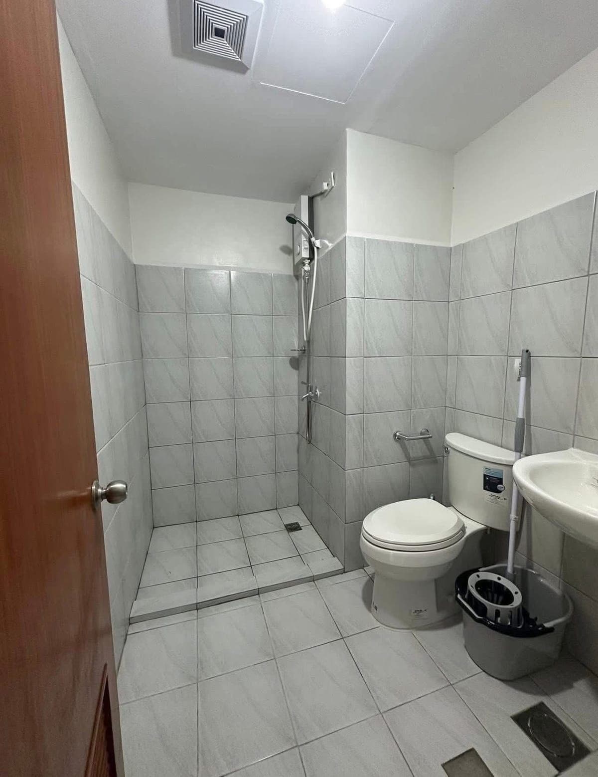 FOR RENT‼️ - photo 1