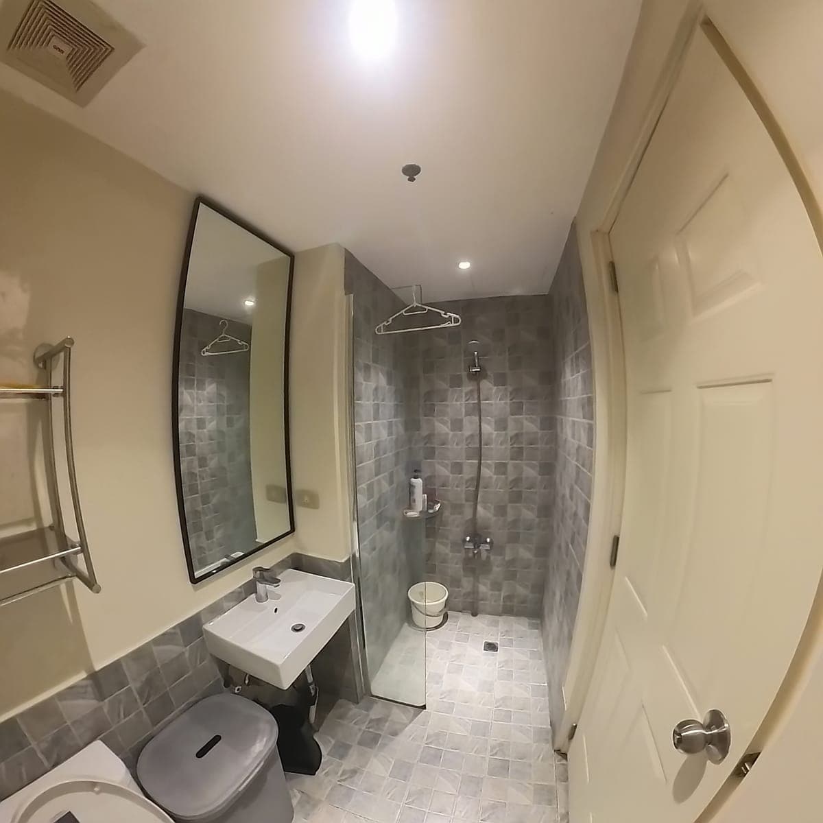 FOR RENT | High-Floor Studio at Grand Residences, Banilad, Cebu City | ₱25,000/month - photo 21