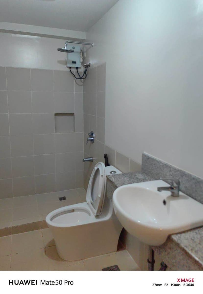 🏙️ FOR RENT Semi Furnished 2-Bedroom Condo in Cubao, Quezon City - photo 4