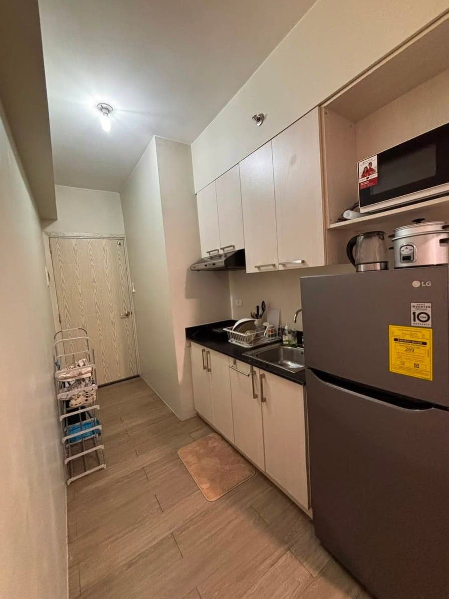 **CONDO – STUDIO TYPE AVAILABLE AUGUST 1****ST**** WEEK** - photo 1