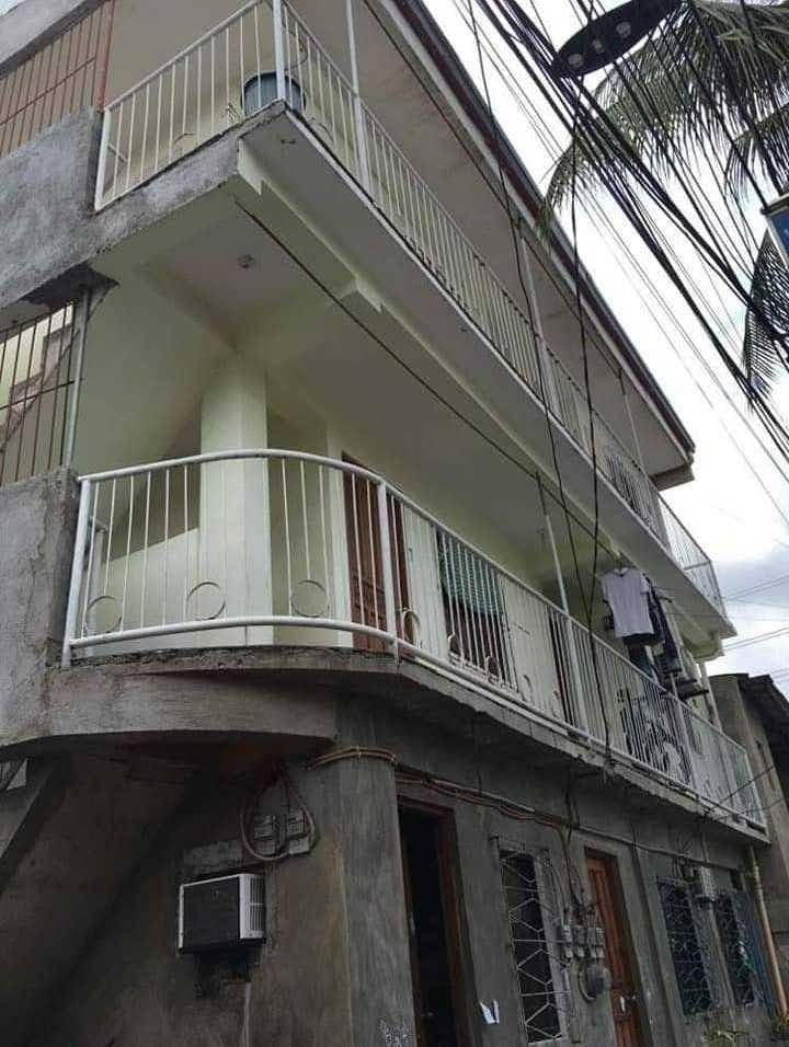 1BR APARTMENT NEAR BGC FOR RENT - photo 1
