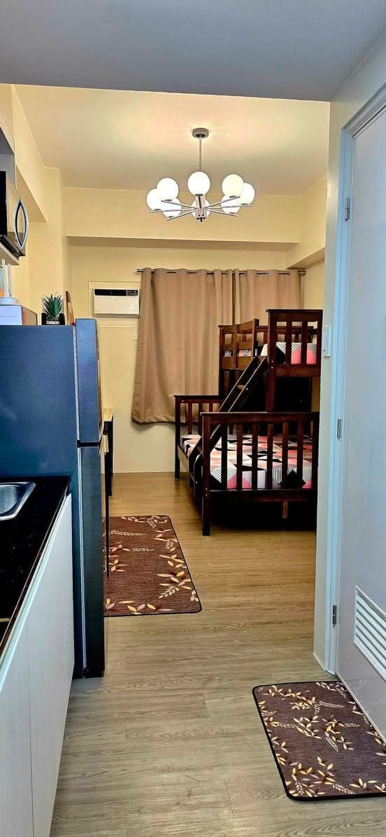 FOR RENT >> Fully Furnished Studio Unit at Hawthorne Heights Condominium - photo 2