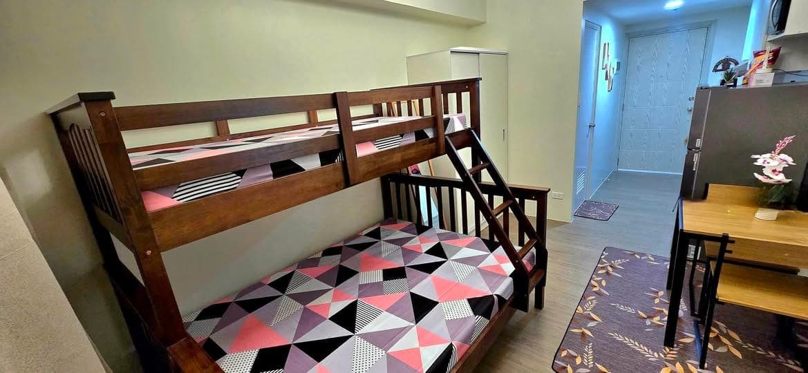 FOR RENT >> Fully Furnished Studio Unit at Hawthorne Heights Condominium - photo 5