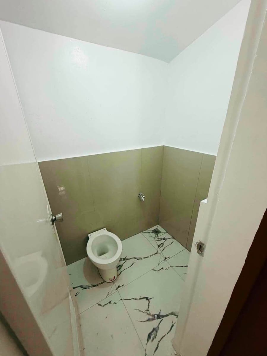 Newly built 1 bed room  apt for rent located at saint michael subd brgy san miguel taguig city for t... - photo 2