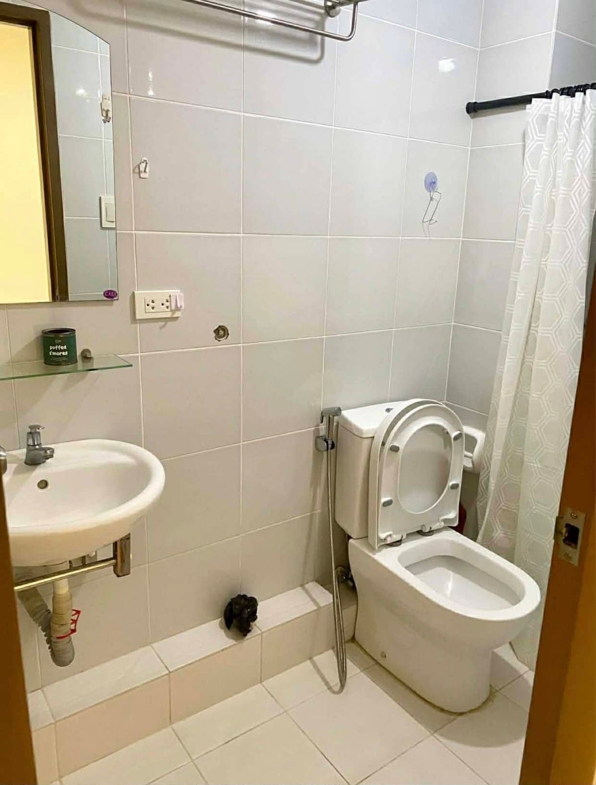 FOR RENT STUDIO UNIT!!! - photo 1