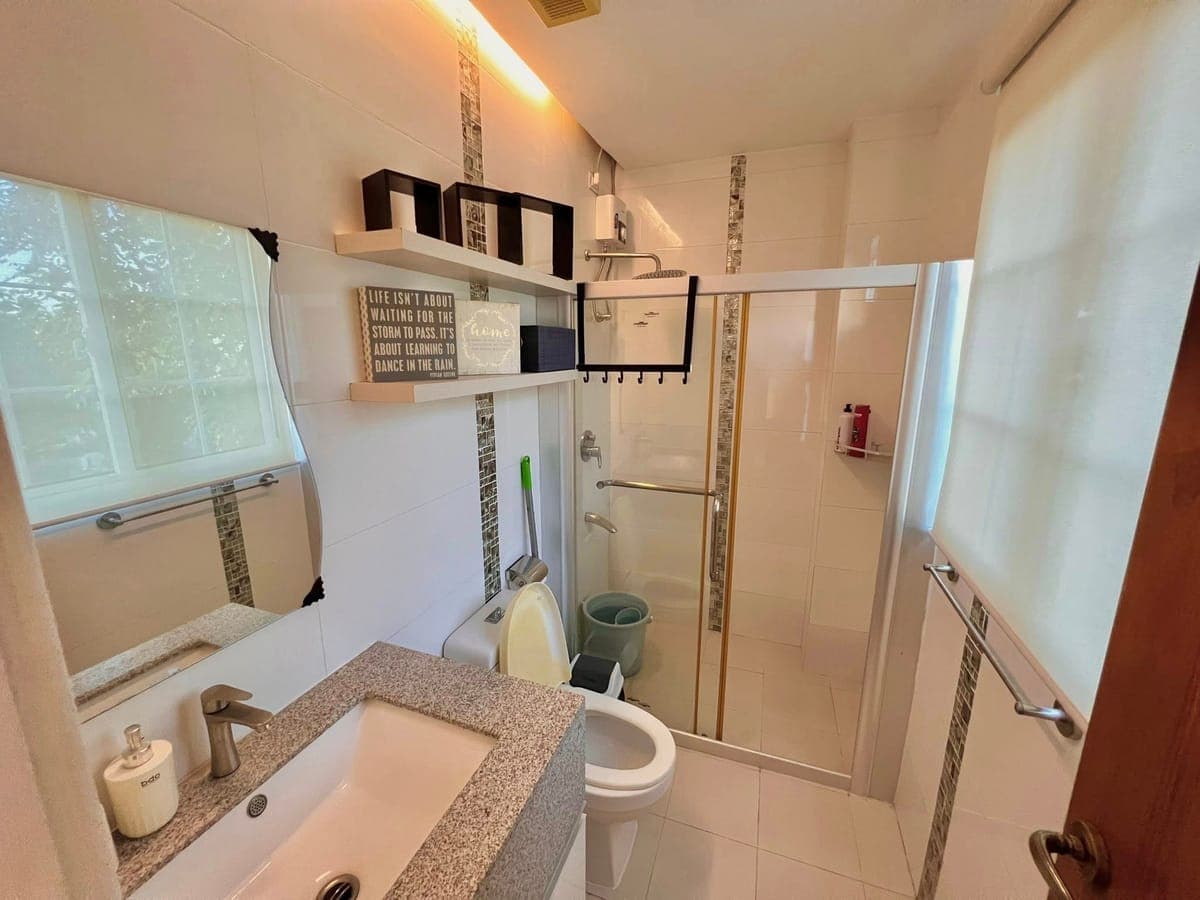 ➡️ FOR RENT – 2BR Condo in Banawa 🍃 - photo 1