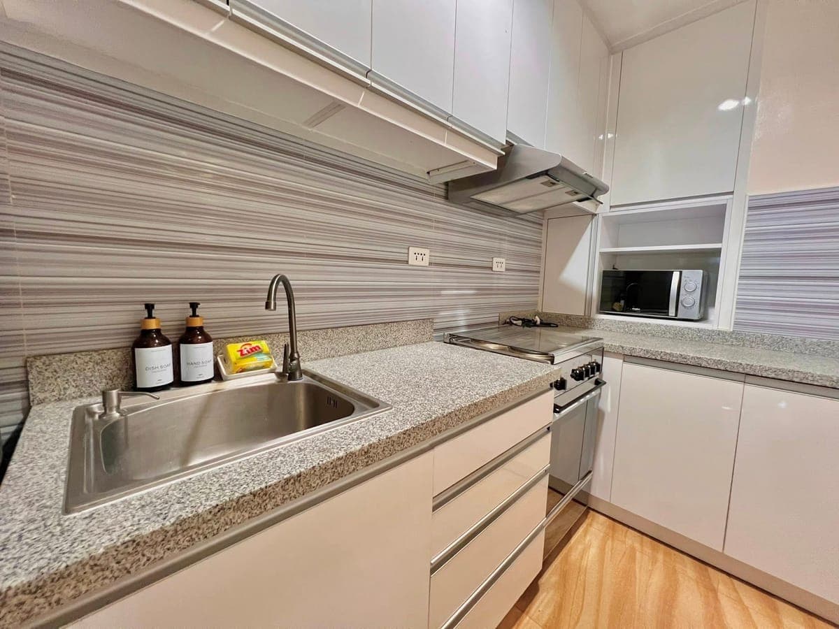 ➡️ FOR RENT – 2BR Condo in Banawa 🍃 - photo 3