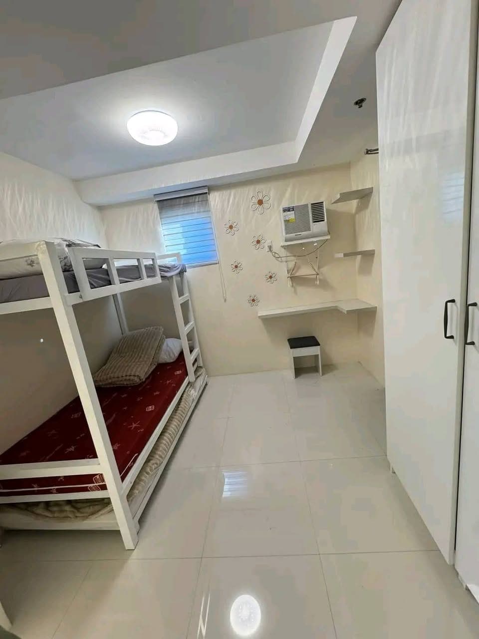 For Rent: 2BR Corner Unit at Persimmon Tower 3 - photo 3