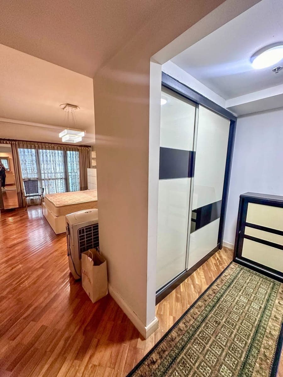Property Name: Joya Lofts & Towers - photo 1