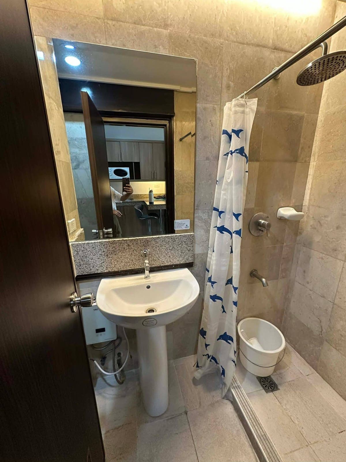 ✨ 𝐅𝐎𝐑 𝐑𝐄𝐍𝐓: FURNISHED STUDIO UNIT with Balcony✨ - photo 1