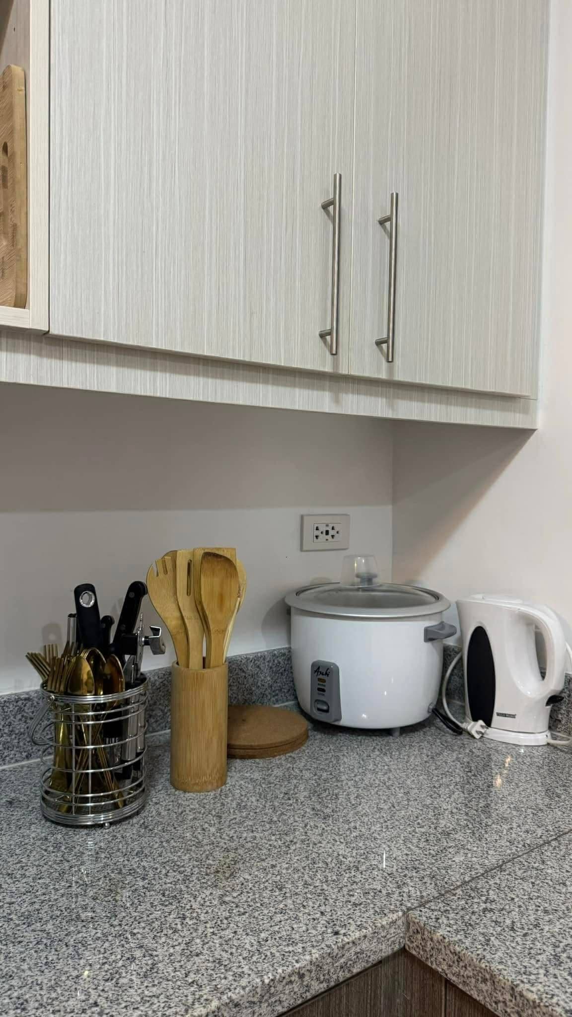 Prime Location in Barangay Tisa, Cebu City - photo 16