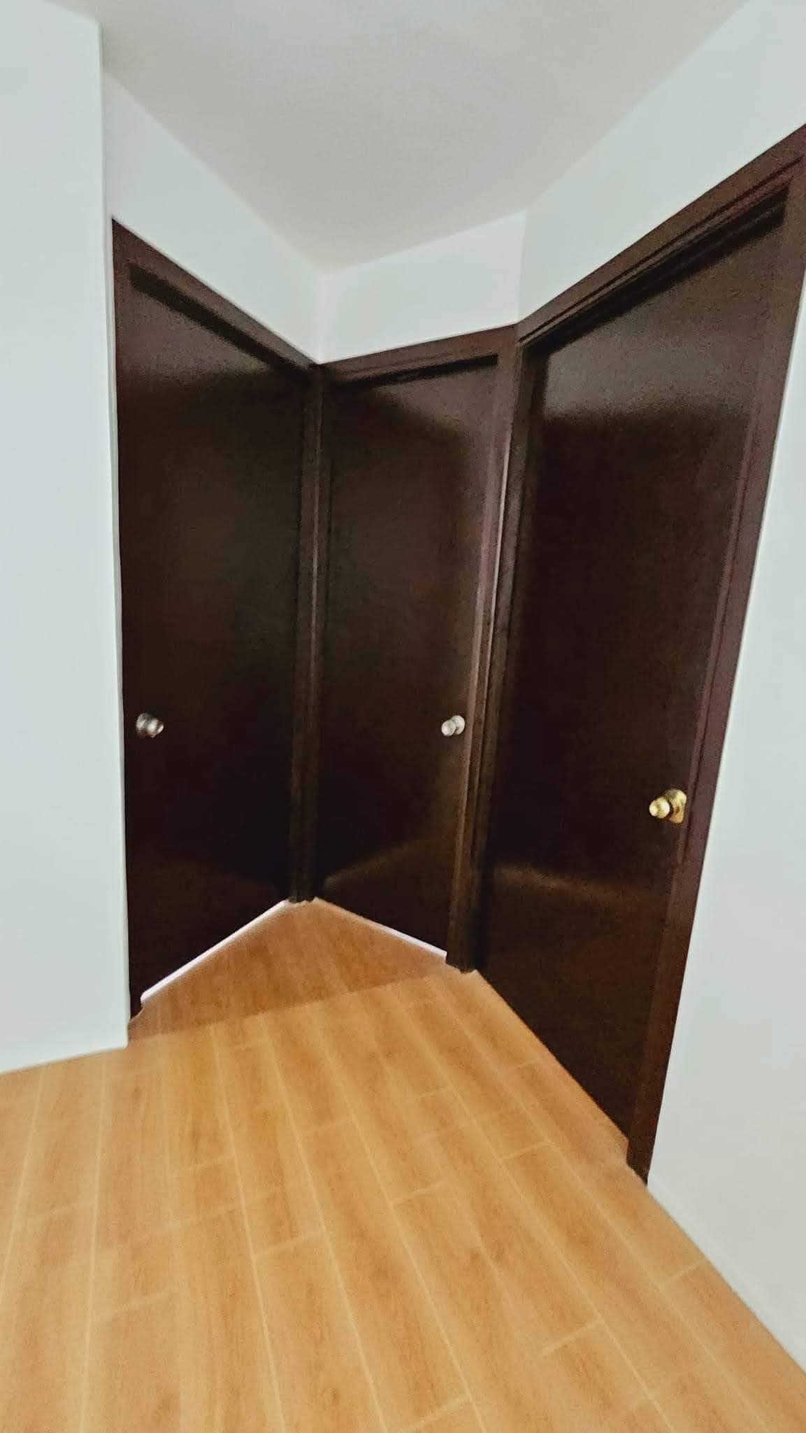 𝐅𝐎𝐑 𝐑𝐄𝐍𝐓 𝟑𝐁𝐑 𝐓𝐎𝐖𝐍𝐇𝐎𝐔𝐒𝐄 𝐈𝐍 𝐂𝐎𝐌𝐏𝐎𝐒𝐓𝐄𝐋𝐀 - photo 1