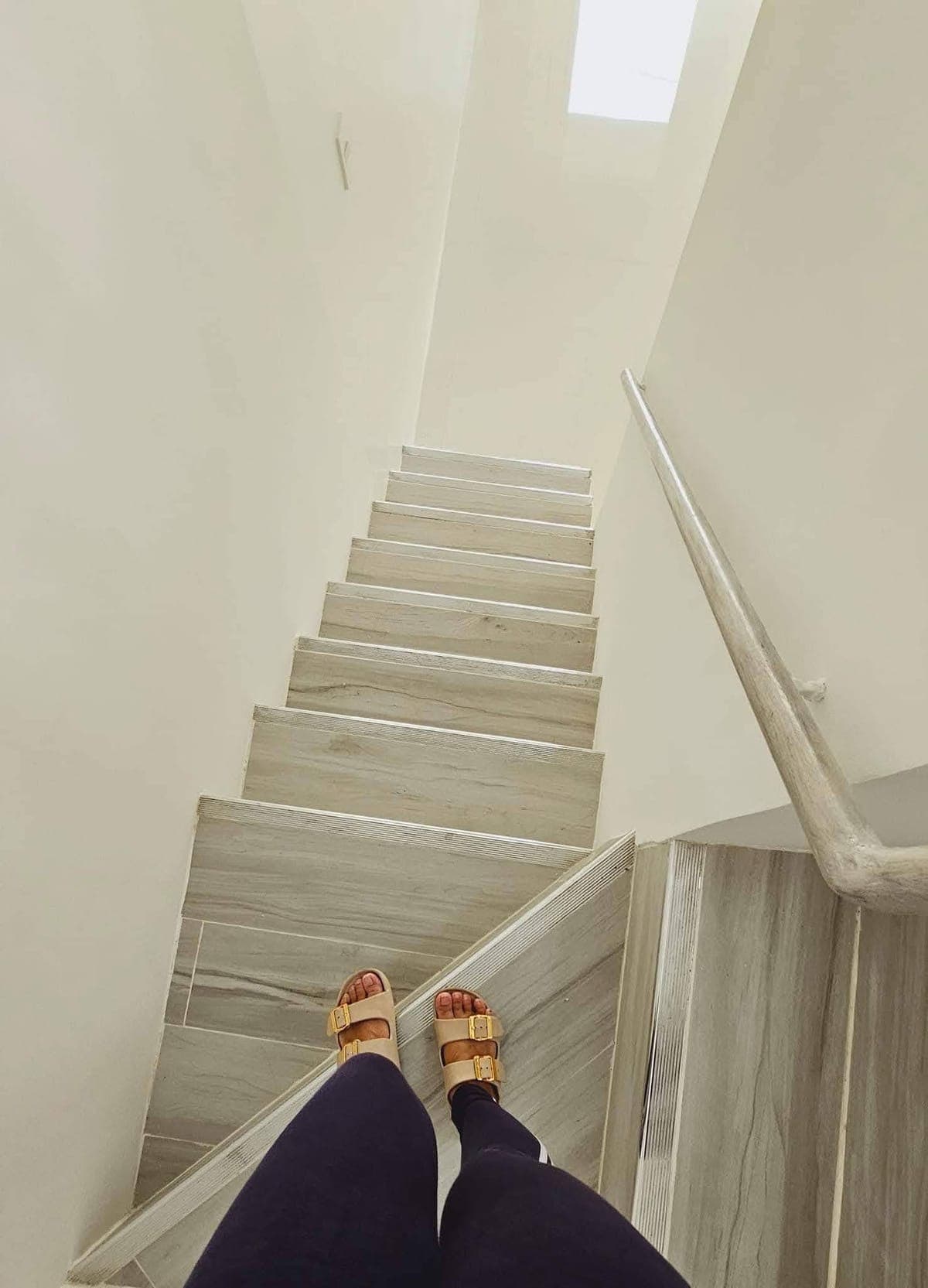 𝐅𝐎𝐑 𝐑𝐄𝐍𝐓 𝟑𝐁𝐑 𝐓𝐎𝐖𝐍𝐇𝐎𝐔𝐒𝐄 𝐈𝐍 𝐂𝐎𝐌𝐏𝐎𝐒𝐓𝐄𝐋𝐀 - photo 4