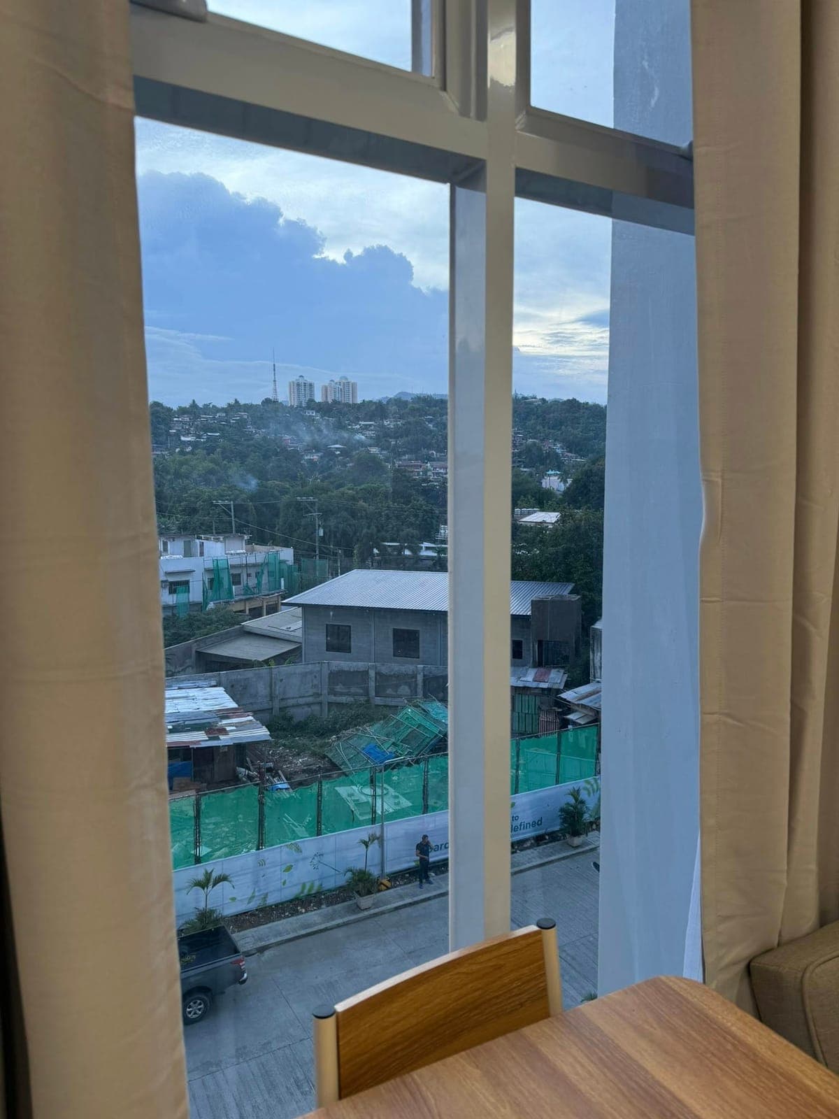 Studio at Mivela Garden Residences back of Country Mall and IT Park Lahug - photo 11