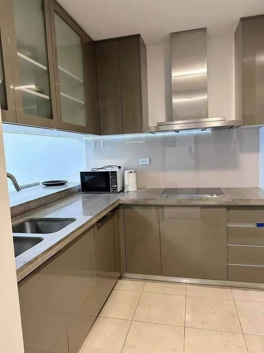 For Lease - Grand Hyatt Manila BGC - photo 3