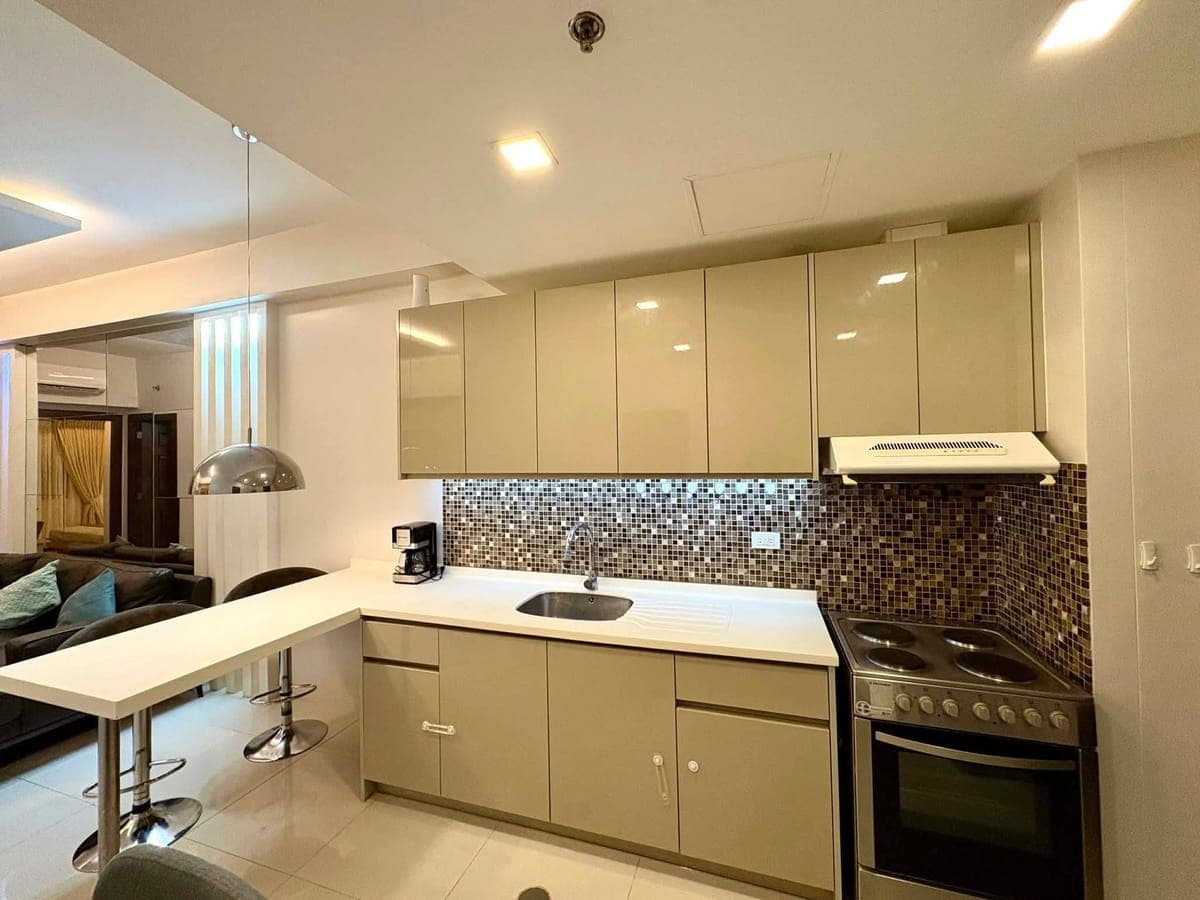 🌿🌿Fully Furnished 1BR at Avalon Condominium Ayala Cebu Business Park🌿🌿🌿 - photo 4