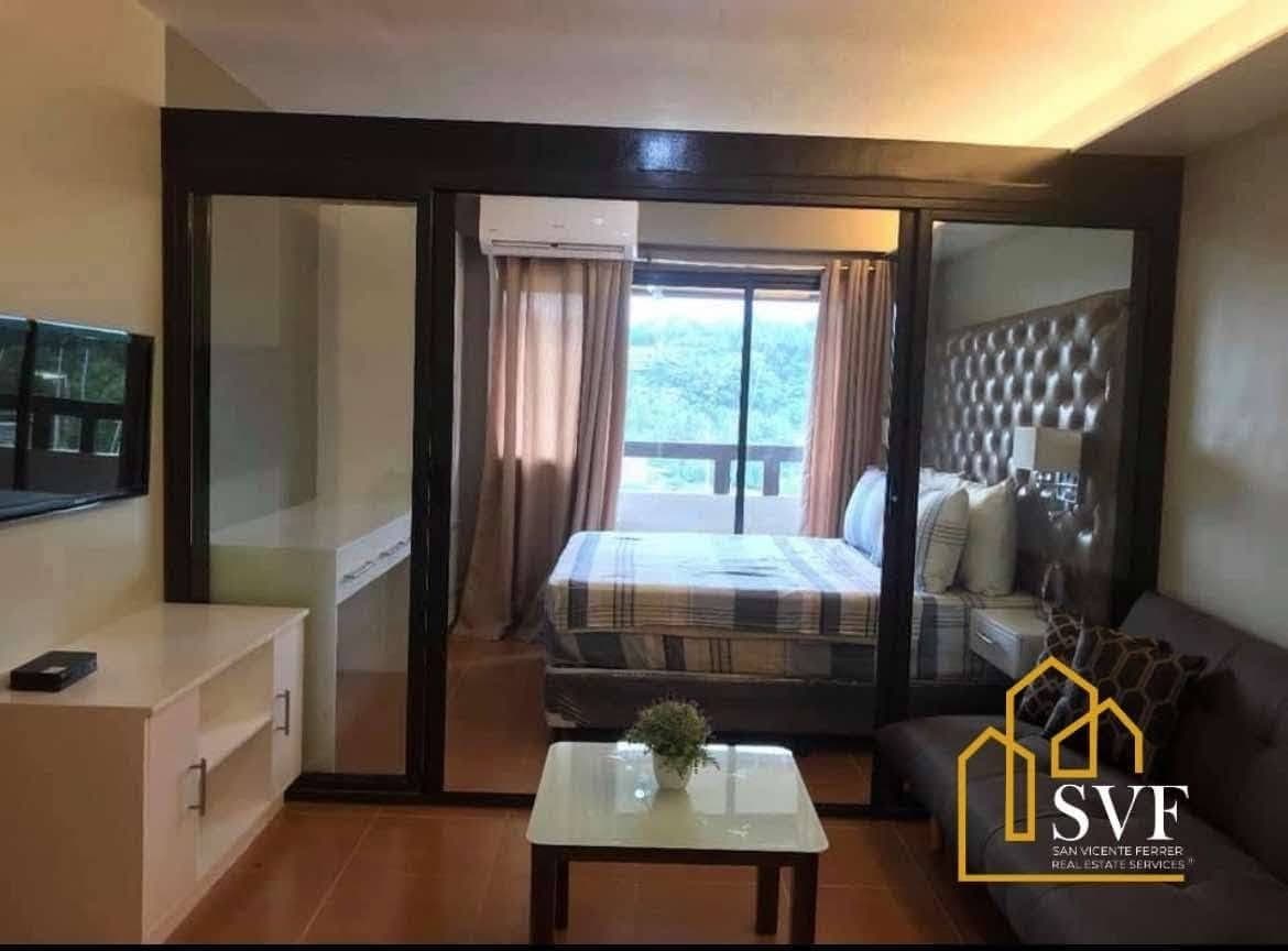 2 bedroom condo for rent - photo 1