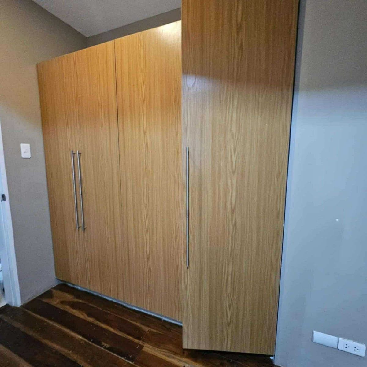 116 sqm 2 bedroom condo. 40k only. Separate parking fee. - photo 2