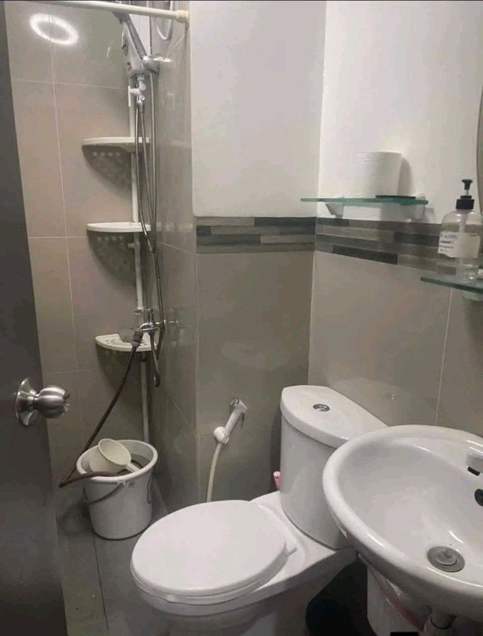 Studio Unit for Rent in Mandaue (Ground Floor) – ₱15,000/month, inclusive of condo dues and internet. Located near CDU. - photo 2