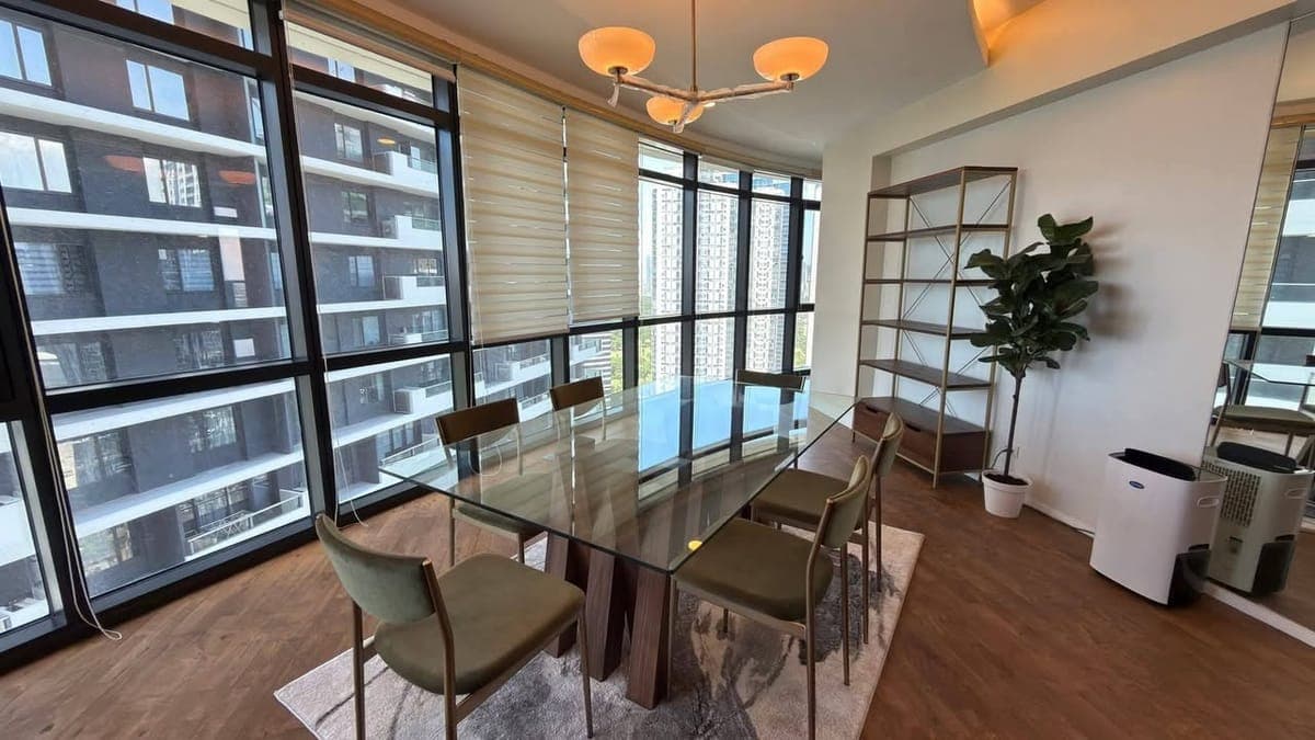 Arya Residences BGC - photo 5