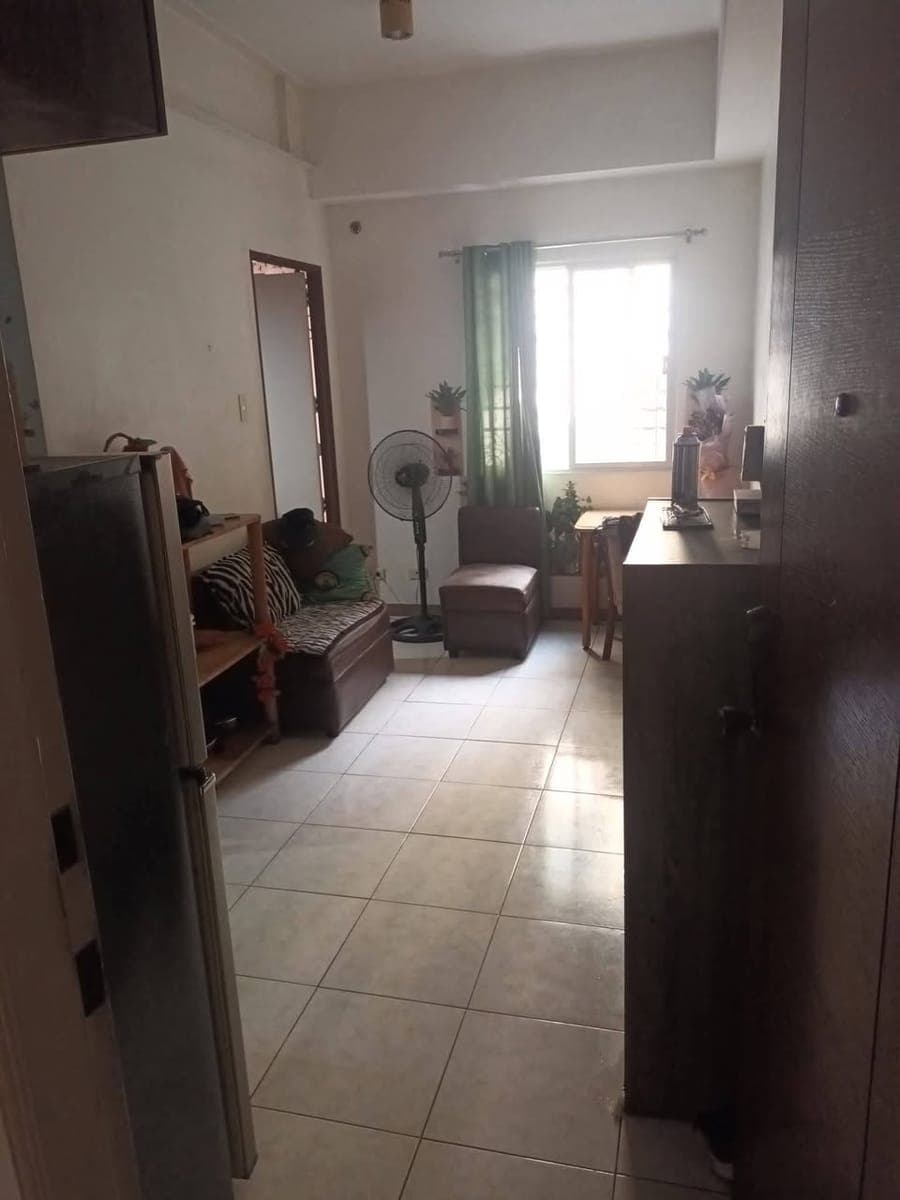 1br Condo ff ,can remove items not needed, w storage, total 38sqm near Trinoma, Nlex,Manila Skyway r... - photo 1