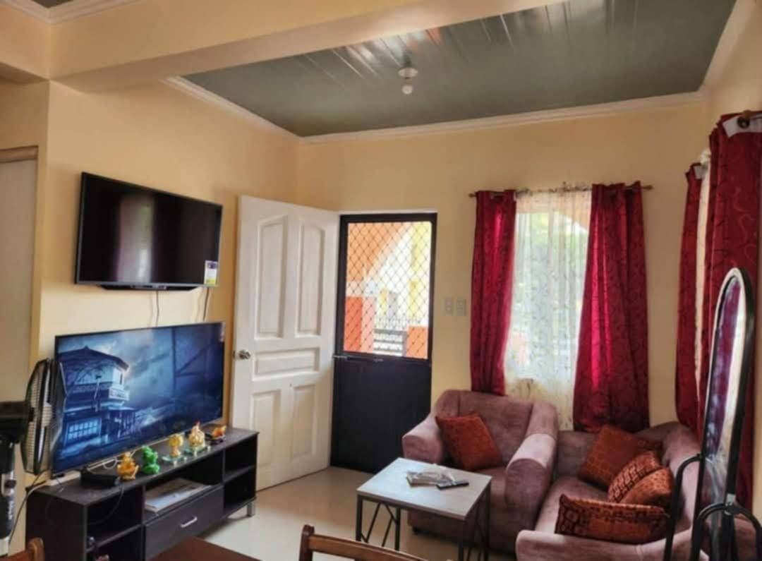 HOUSE FOR RENT Perfect for A Family ‼️ - photo 2
