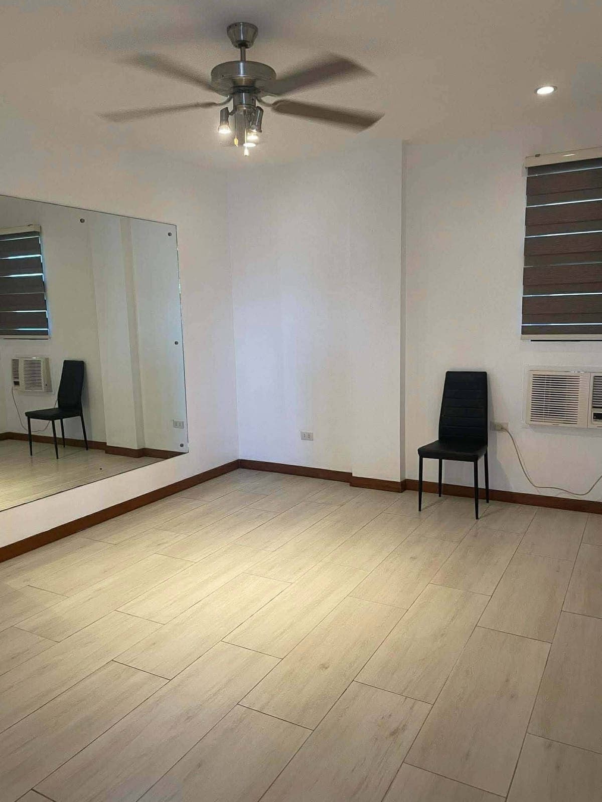 HOUSE FOR RENT IN MACTAN - photo 1