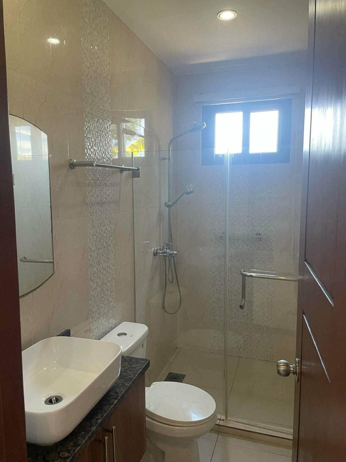 HOUSE FOR RENT IN MACTAN - photo 16