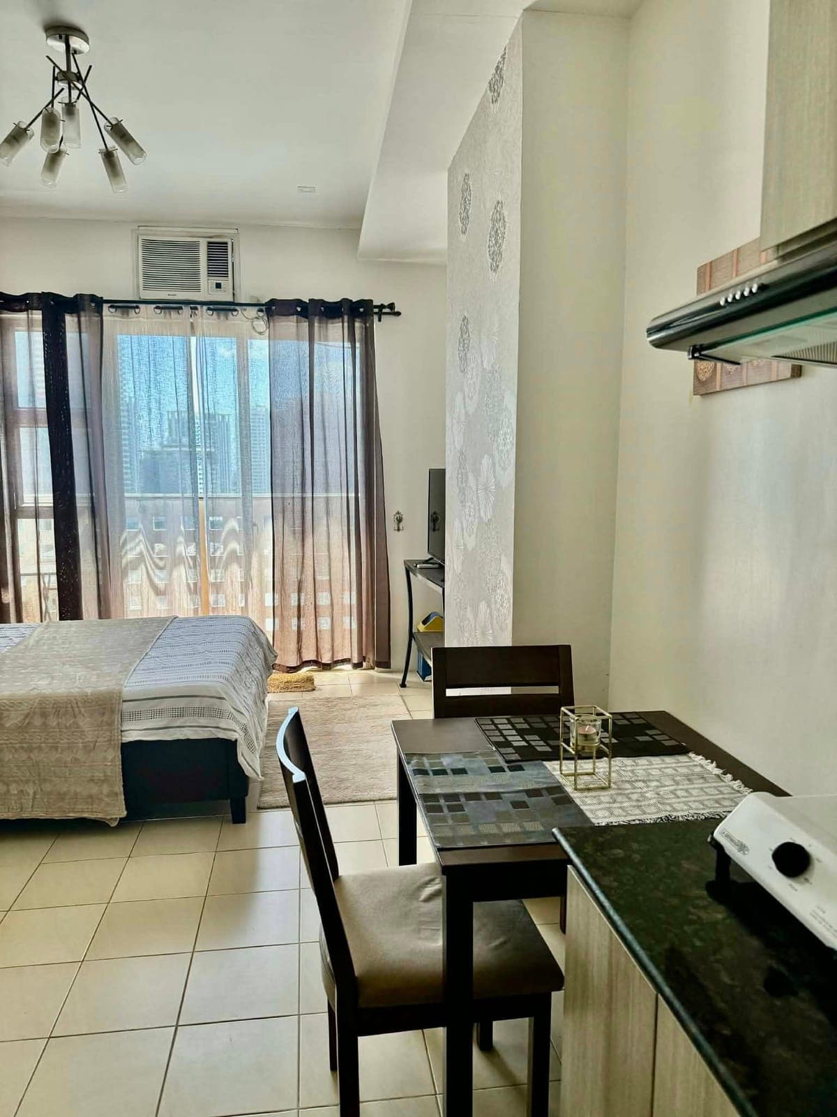 For Rent in The Trillium Residences - photo 7