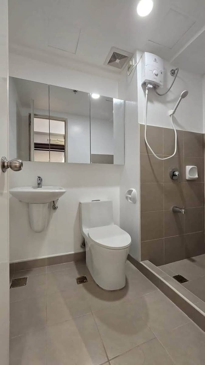 🏙️ FOR RENT | Avida Sola Tower 2 – Vertis North, Quezon City - photo 1
