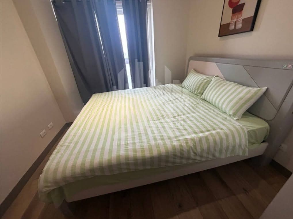 # **FOR RENT: 3 Bedroom 128sqm Semi-Furnished Condo in Parañaque City** - photo 4