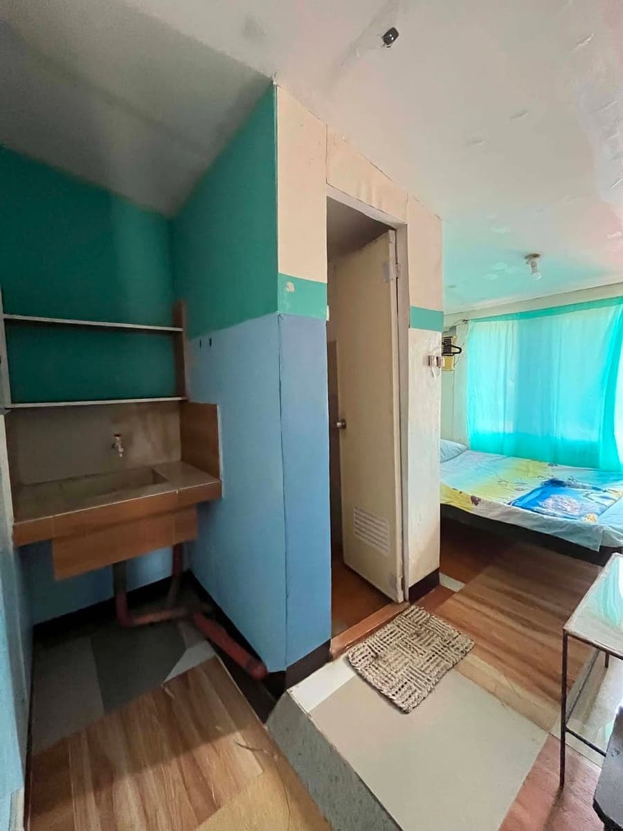 Looking for a clean, safe, and affordable place to stay? This cozy studio unit is perfect for you! - photo 2