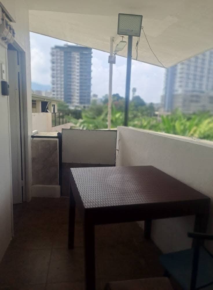 Studio Room  ( With  a terrace ) for Rent in Banawa - photo 3
