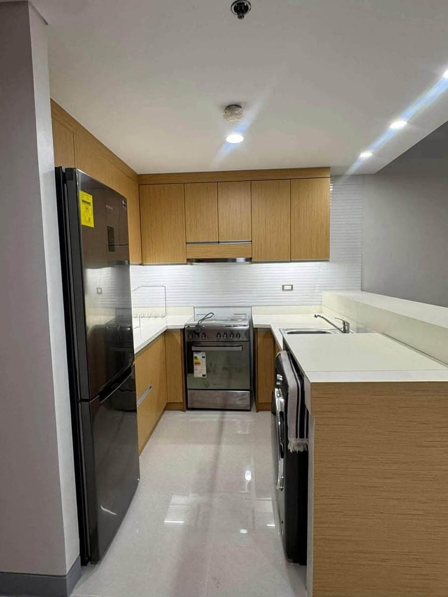 FOR LEASE - The Infinity Tower - photo 5