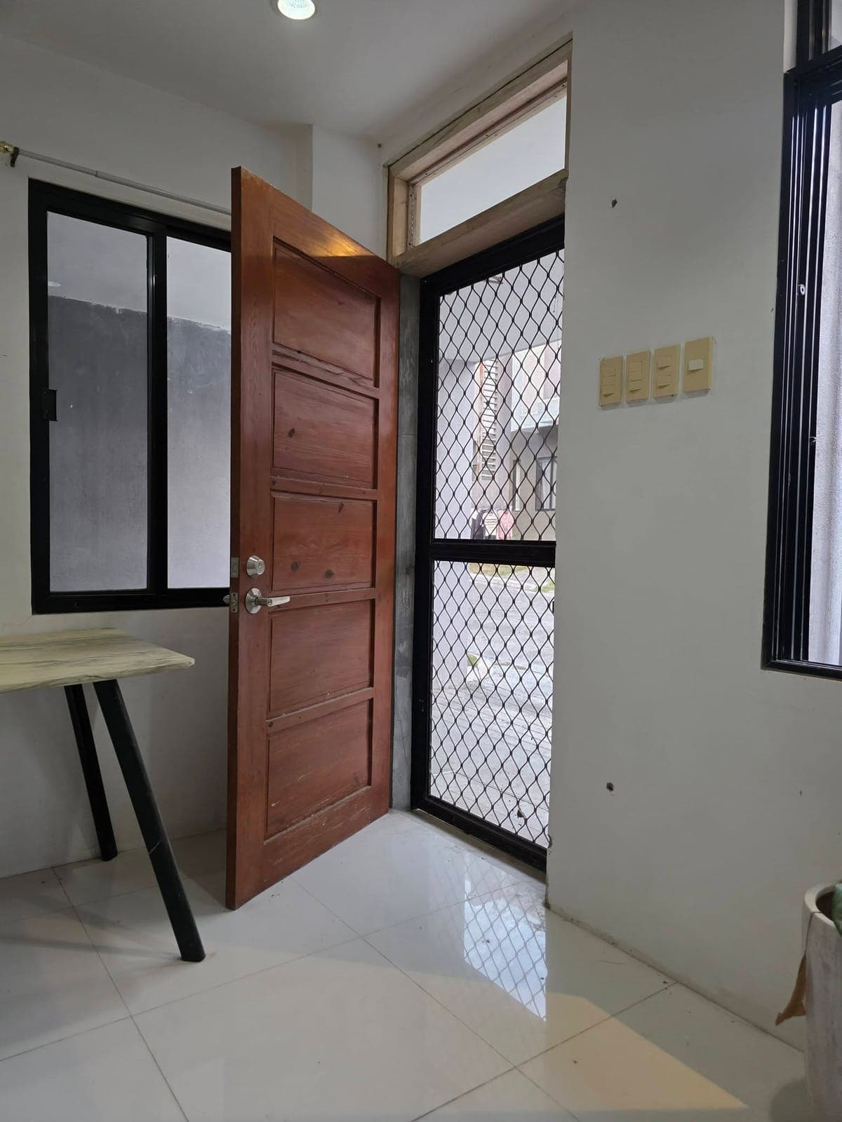 Unfurnished house inside subdivision in Tawason for long term RENT! - photo 5