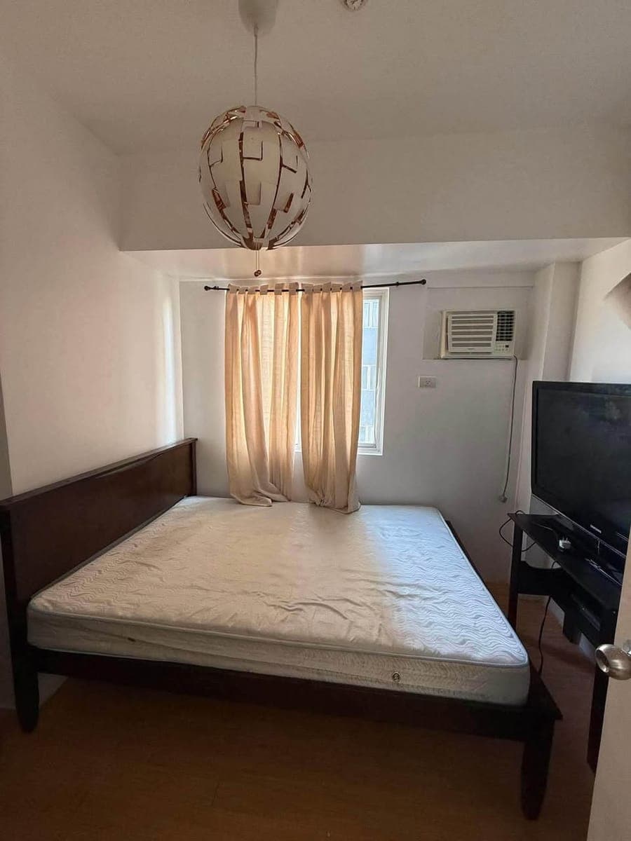 1 Bedroom Condo Unit w/ Balcony for Rent - photo 3