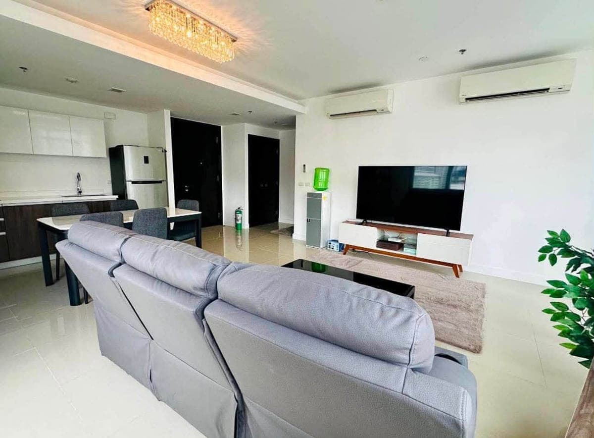 For Rent - photo 2