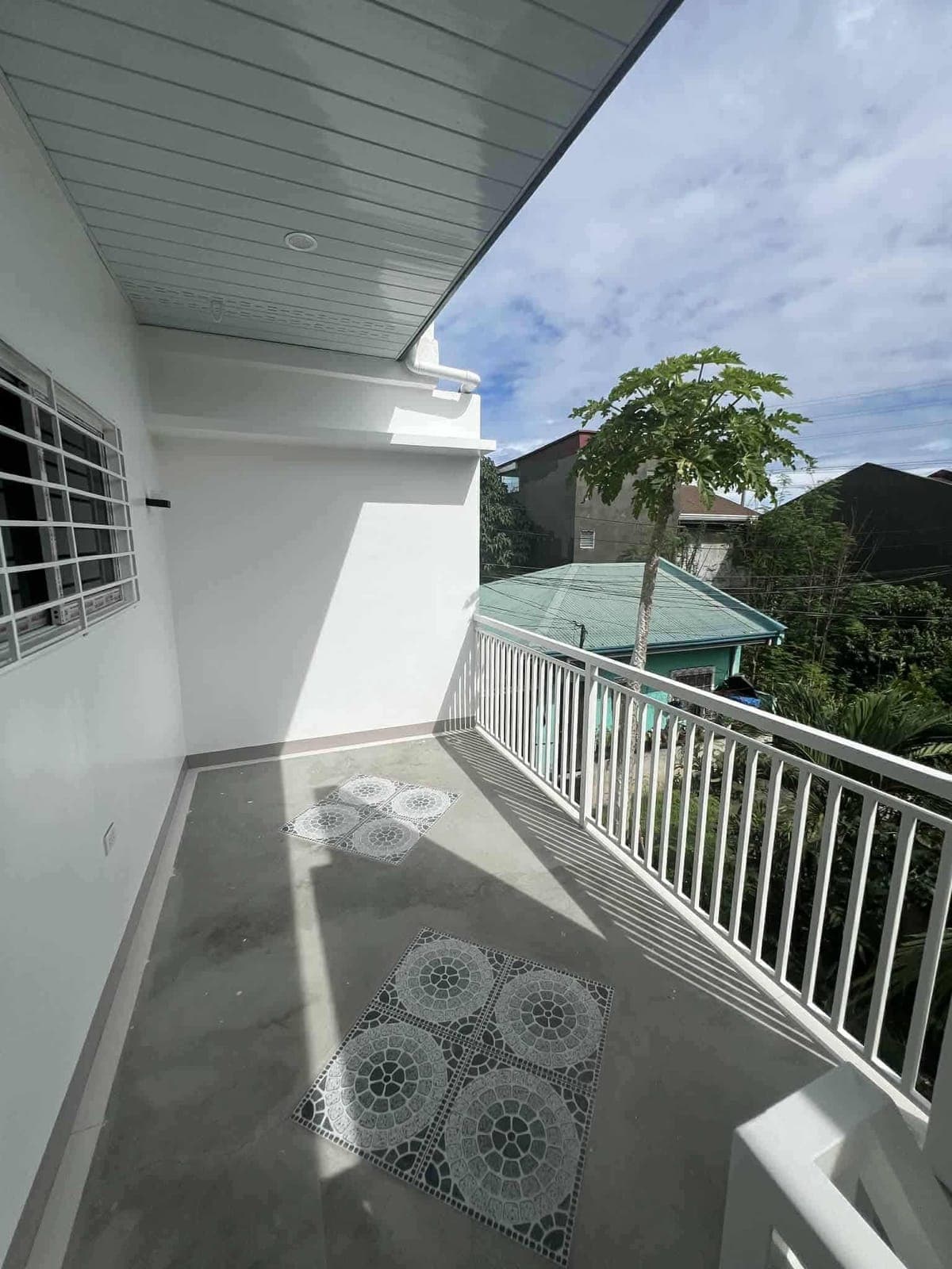 🏠 Newly Built 2-Storey House for Rent - photo 8