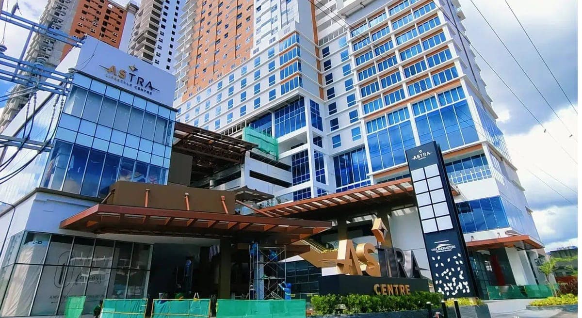 𝗙𝗢𝗥 𝗥𝗘𝗡𝗧 | ₱𝟯𝟬,𝟬𝟬𝟬/𝗺𝗼 | 𝗦𝘁𝘂𝗱𝗶𝗼 + 𝗣𝗮𝗿𝗸𝗶𝗻𝗴 - photo 16