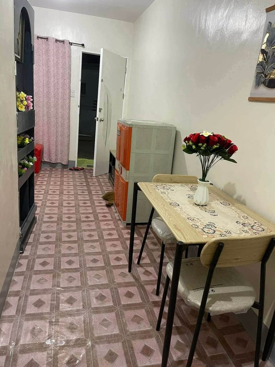 Semi-furnished house for rent - photo 3
