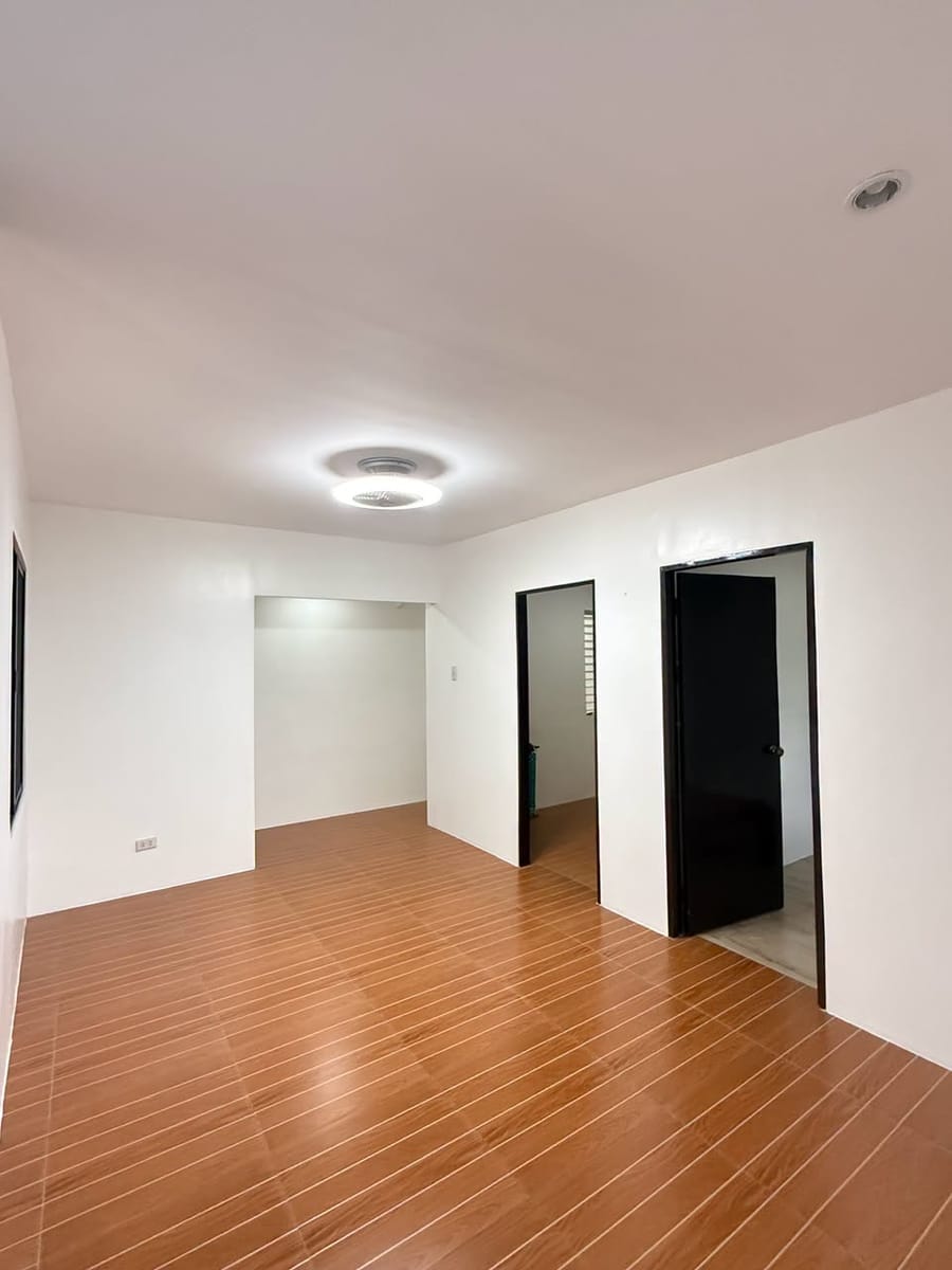 🏠 **HOUSE FOR RENT** - photo 4