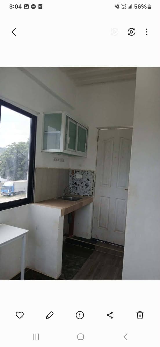 Pad for rent - photo 4