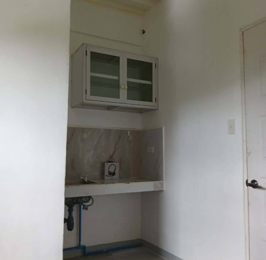 Pad for rent - photo 5