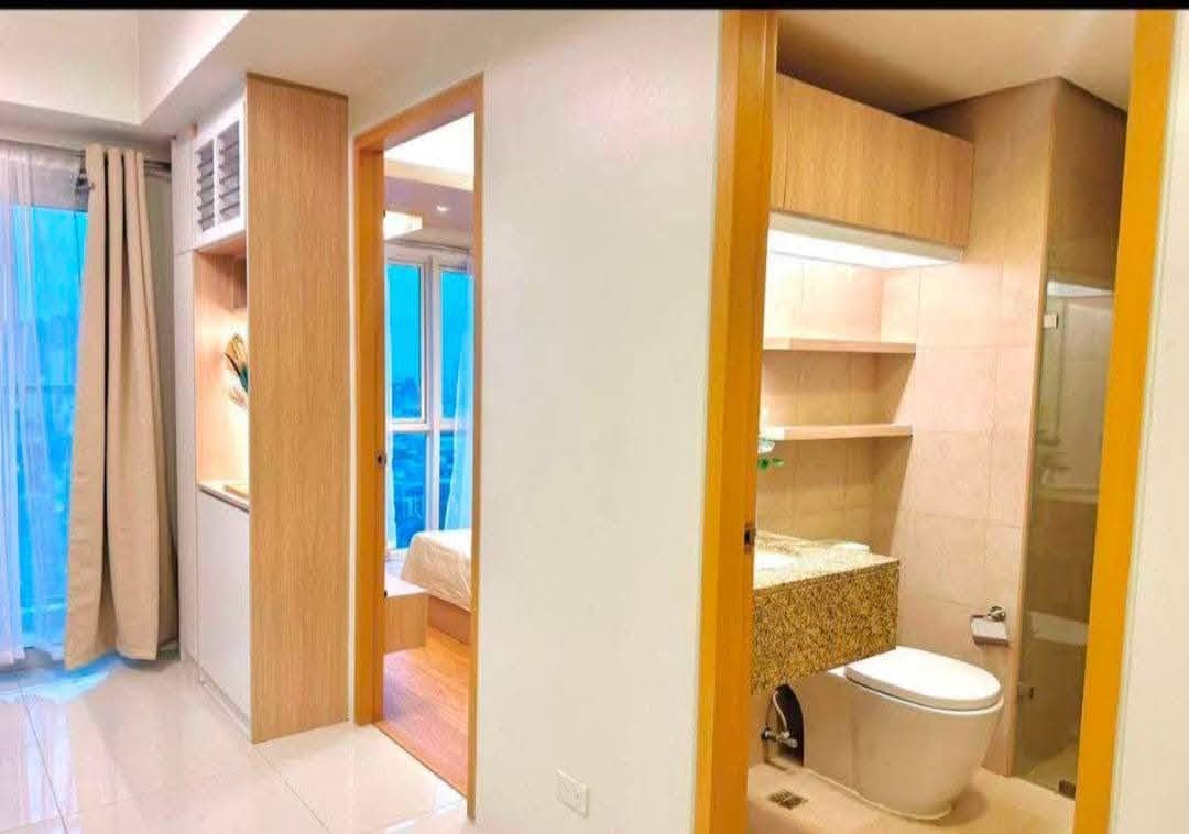 🏡 FOR LEASE: Times Square West, BGC - photo 2