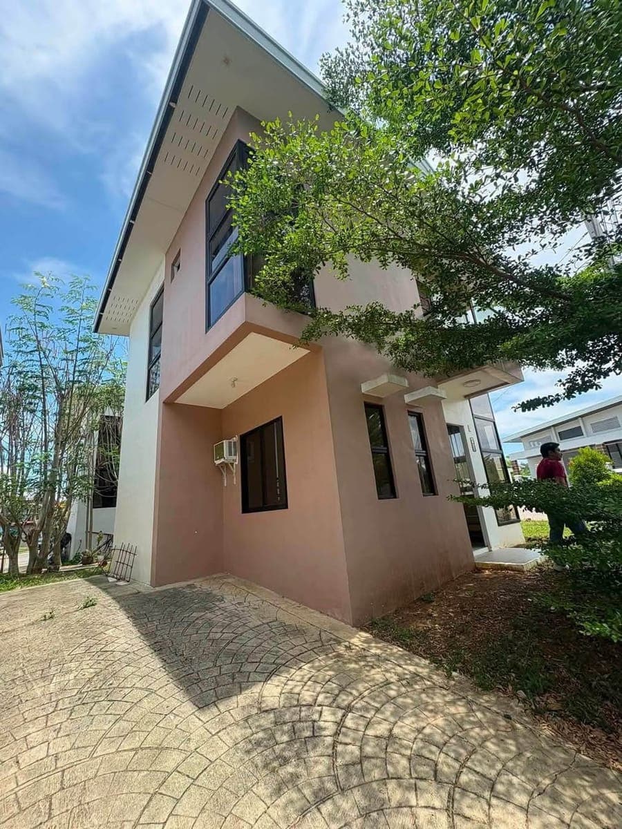 House For Rent, Furnished in Xavier Estates Ignatius Enclave 1 💰 ₱30,000 Monthly - photo 1