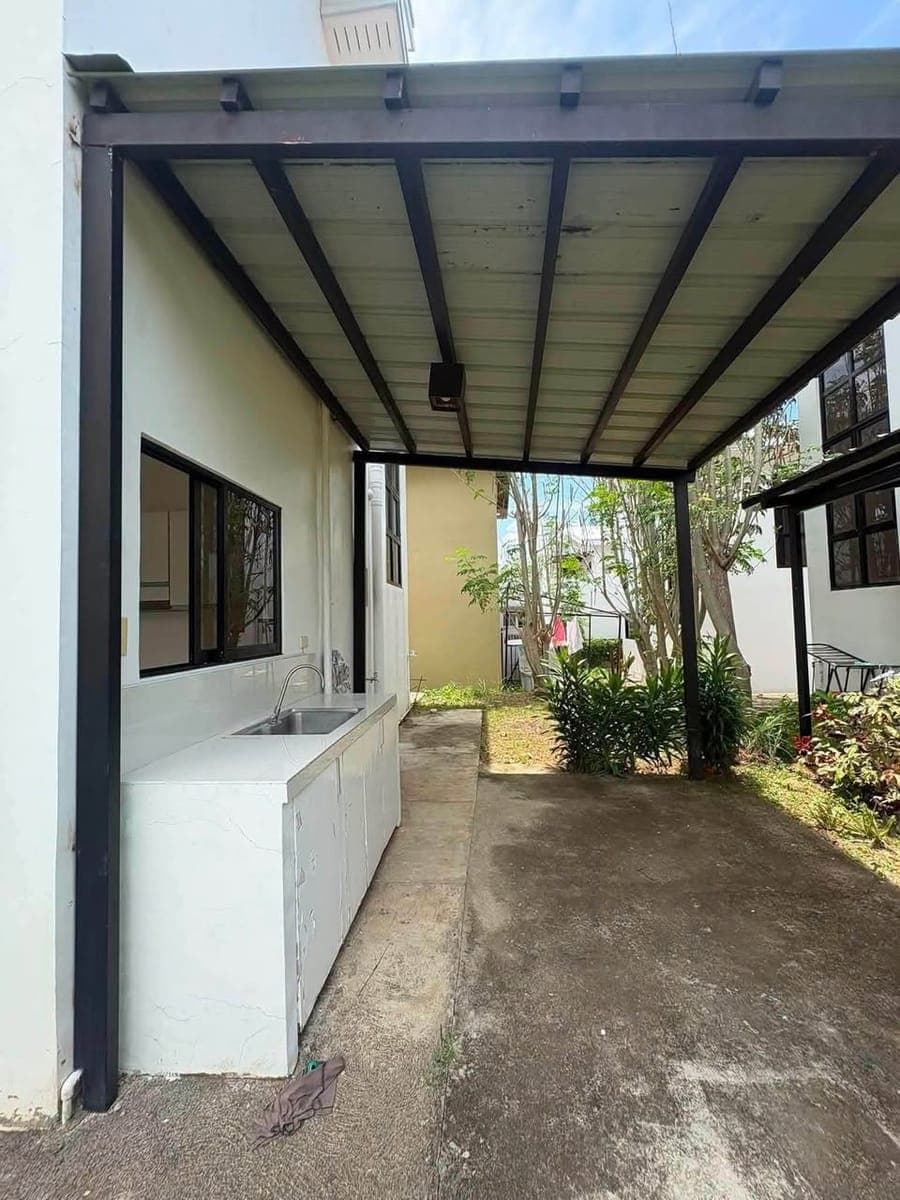 House For Rent, Furnished in Xavier Estates Ignatius Enclave 1 💰 ₱30,000 Monthly - photo 5