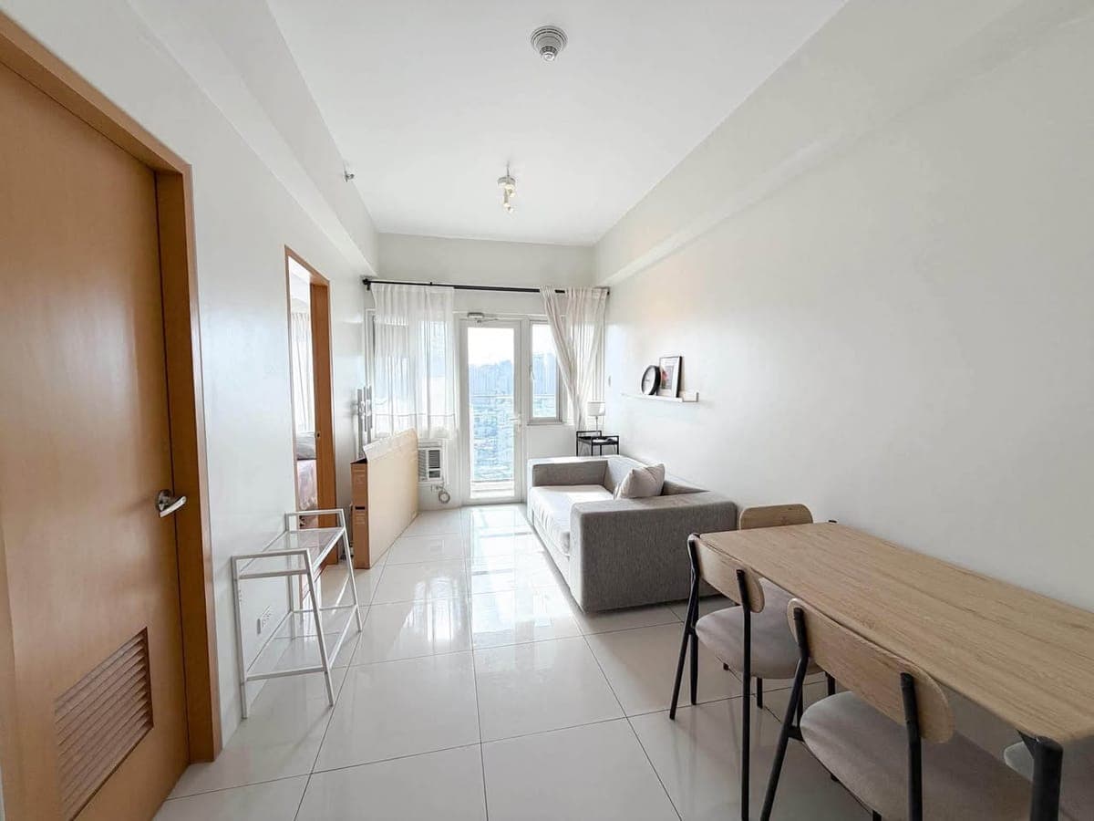 Pet-friendly 1BR unit for rent - photo 1