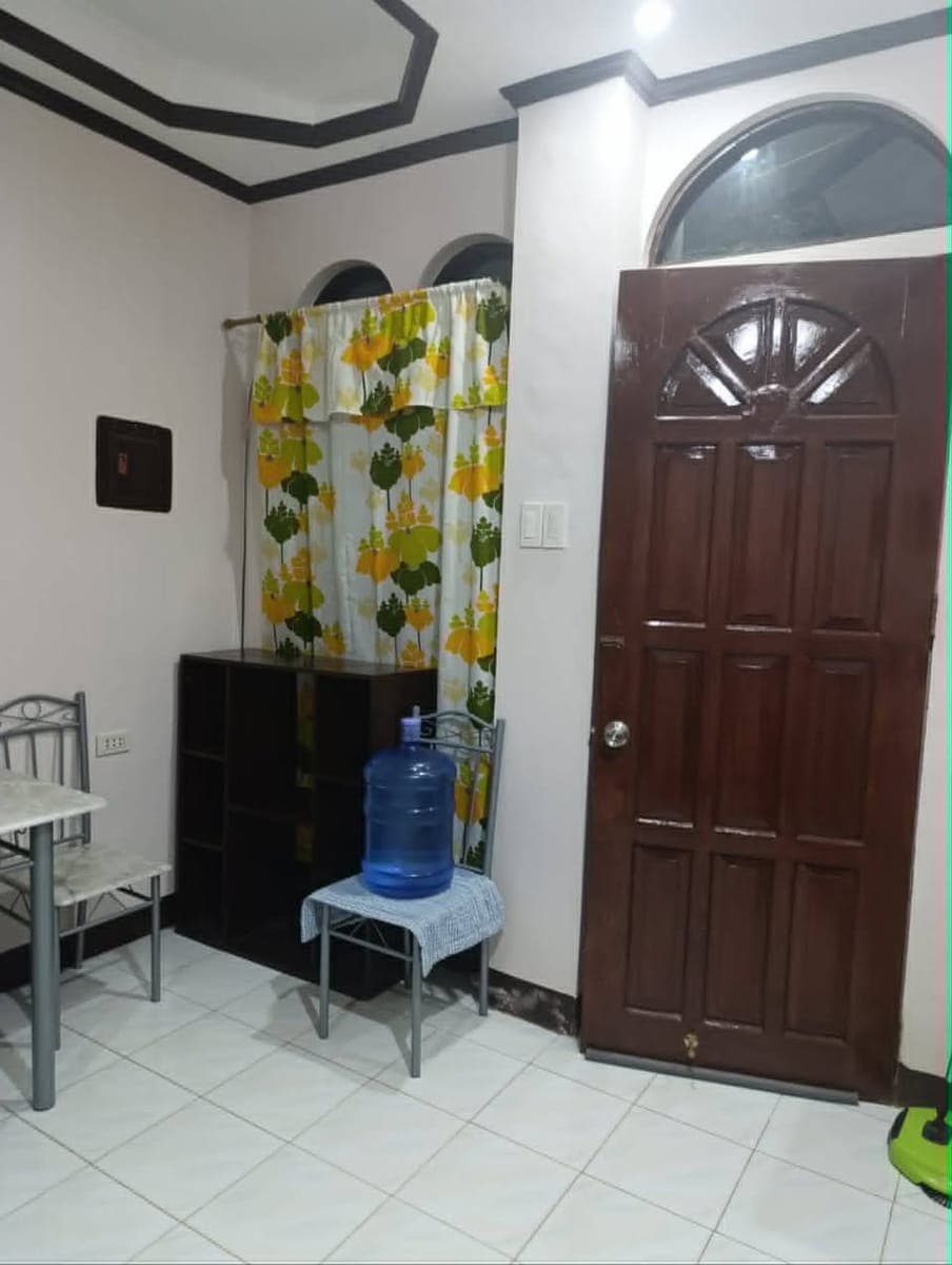 HOUSE FOR RENT - photo 2
