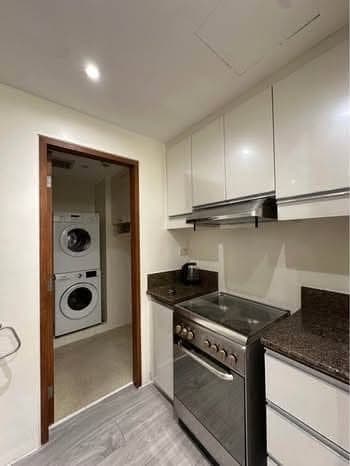 For Lease - photo 2